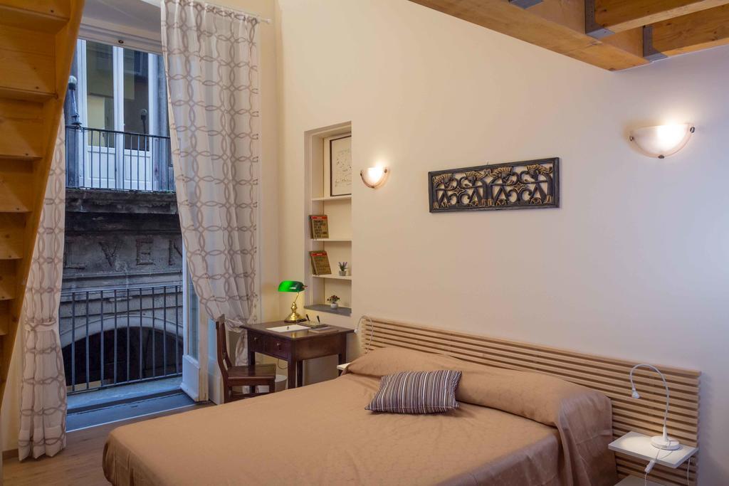 La Cattedrale Bed & Breakfast Neapel Zimmer foto